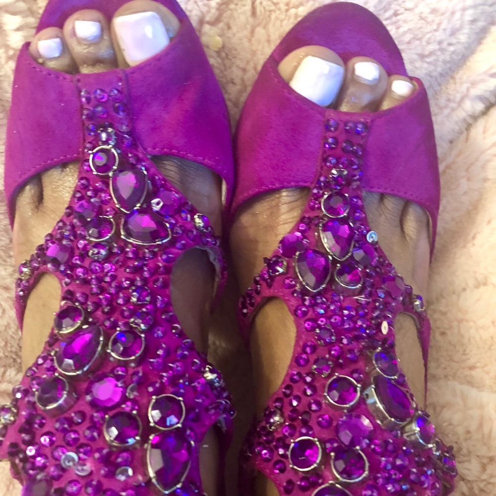 Beautiful magenta heels
